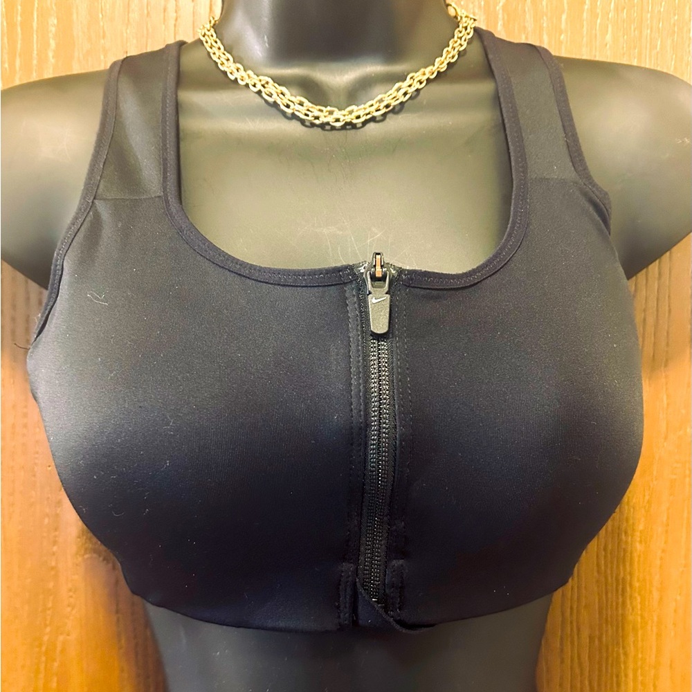 Nike High Impact Front-Zip Sports Bra